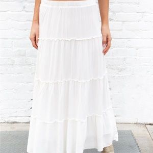 Brandy Melville izzy skirt